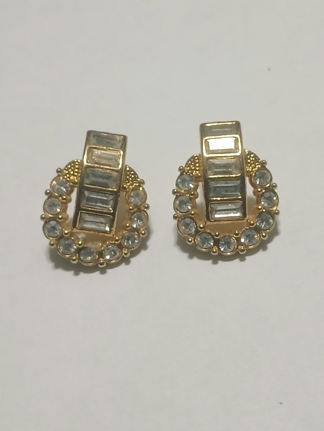 Vintage Crystal Baguette Earrings 18$